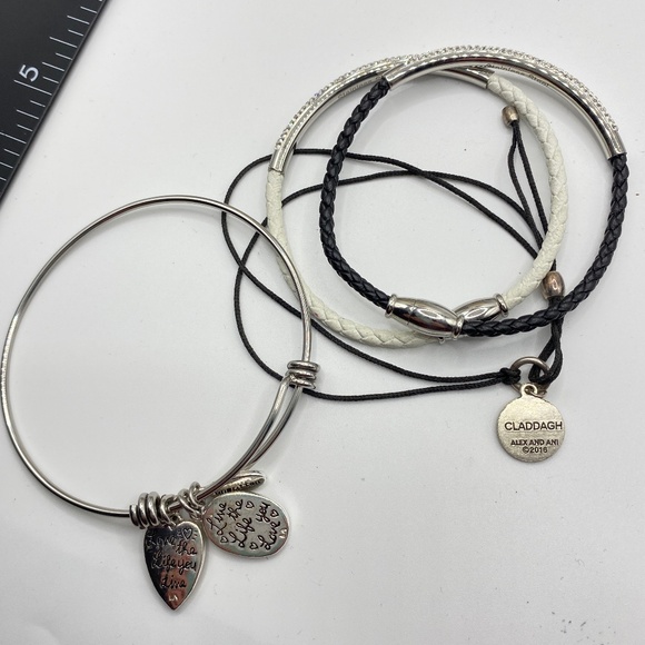 Bracelet Bundle Lot Of 4 Alex & Ani Claddagh Rhinestones Magnet Clasps - Picture 8 of 8